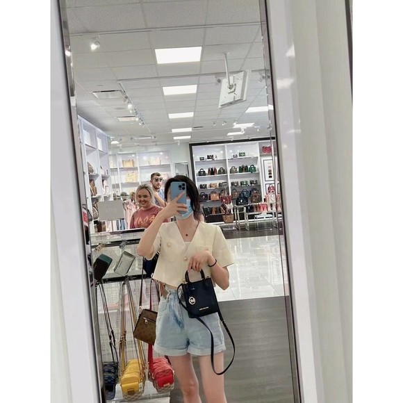 MICHAEL KORS MERCER Extra-Small N/S Shopper Crossbody Black Leather NWT $348 - Picture 12 of 12